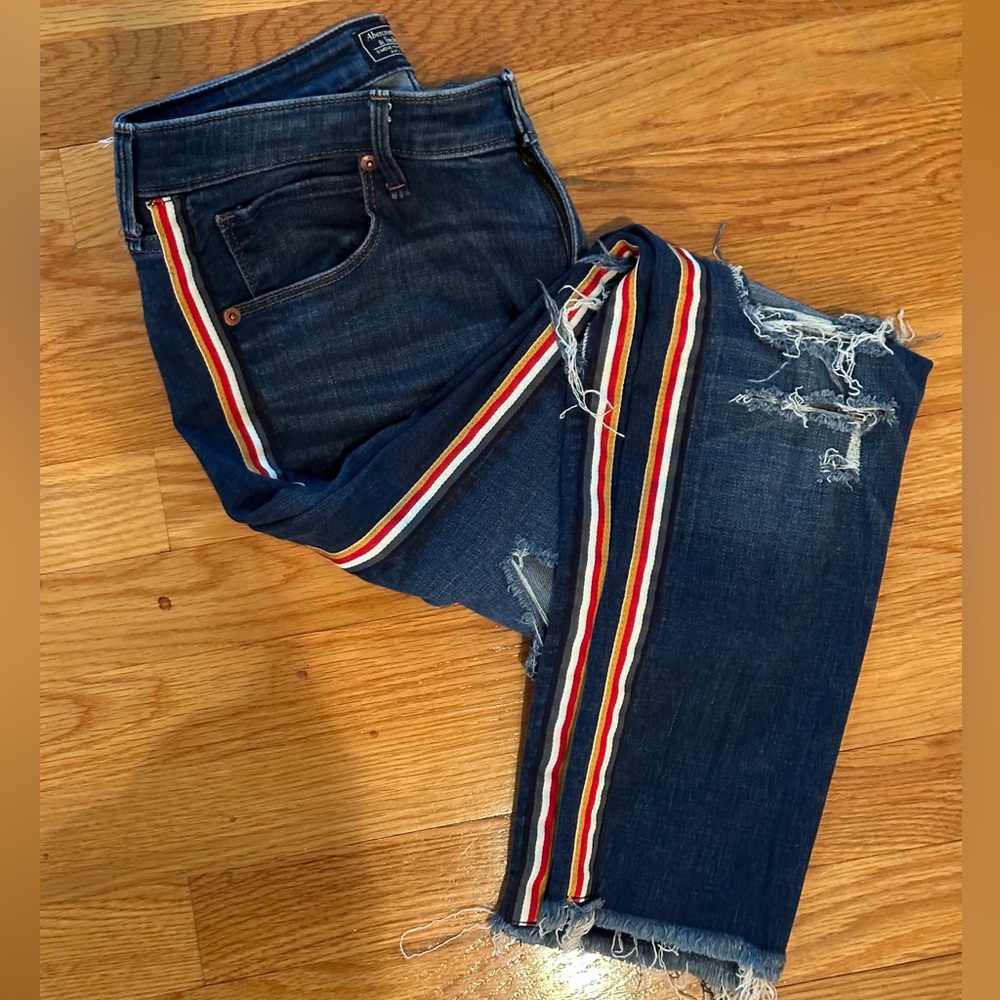 Abercrombie & Fitch Simone High-Rise Denim Jeans